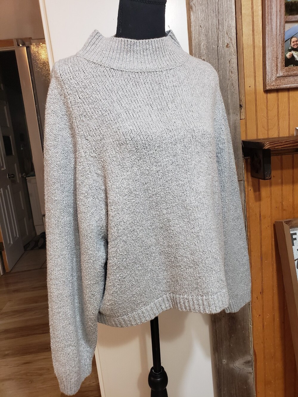 Old Navy Mock Neck Boxy Knit Sweater Gray Large Cozy Soft